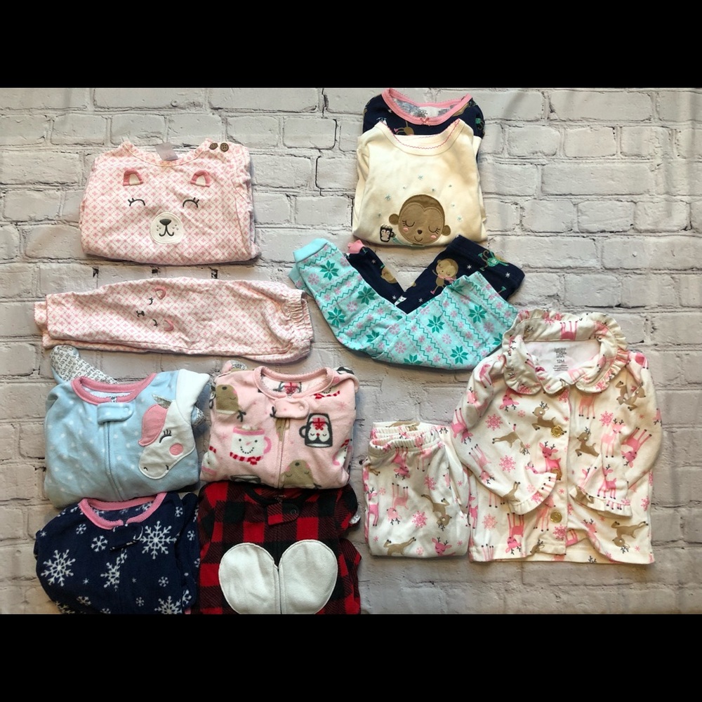 Girls pajama bundle - size 12 months
